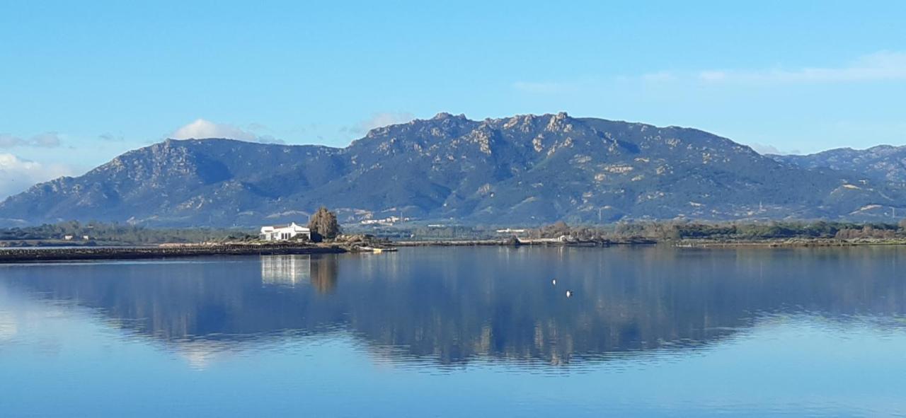 Вилла Sweethouse Pula Porto Columbu - Perd'E Sali Экстерьер фото