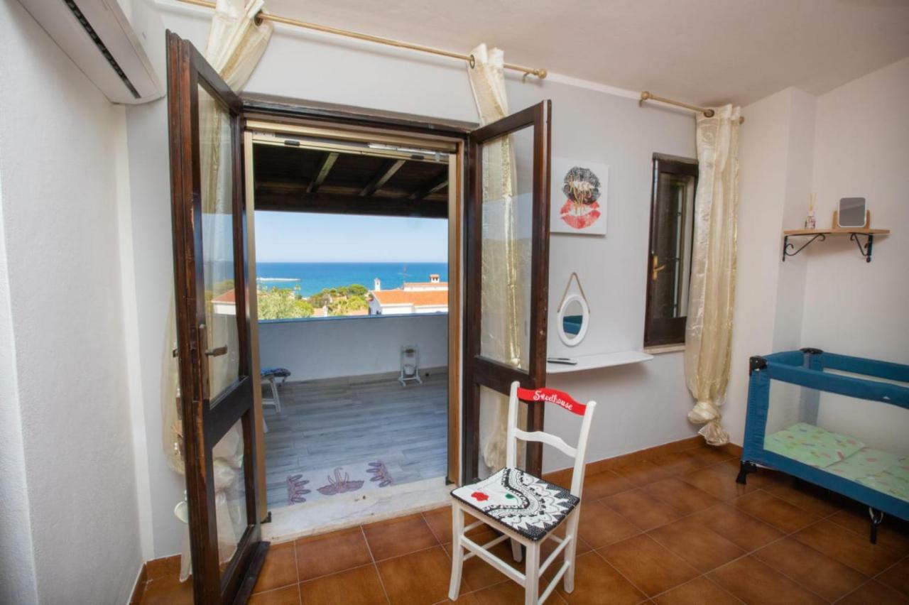 Вилла Sweethouse Pula Porto Columbu - Perd'E Sali Экстерьер фото